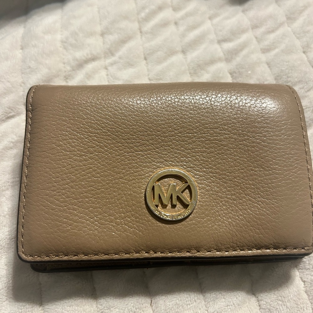 Michael Kors Taupe Pebbled Leather Card Case with Gold Logo
